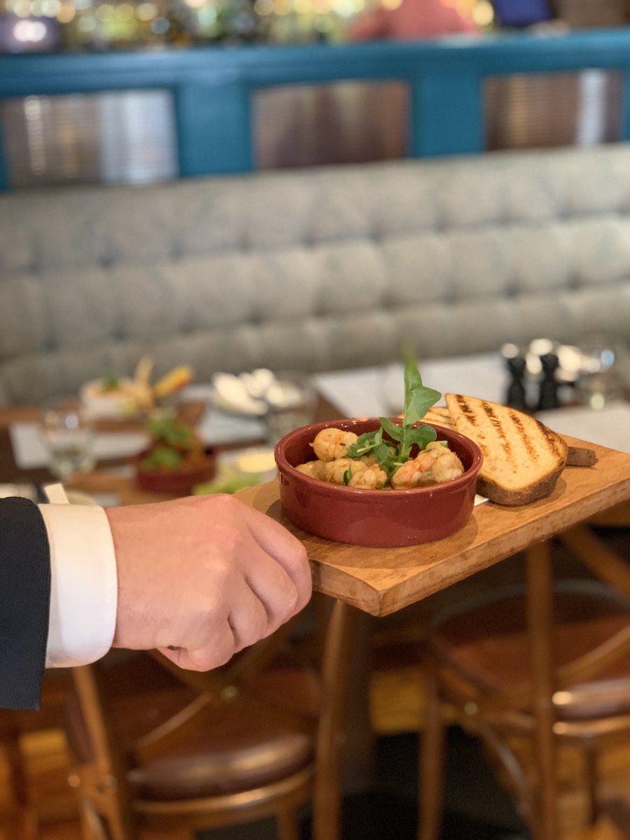 McGettigansDub's tweet image. Treat yourself to our delicious dining this May with our expertly cooked dishes &amp;amp; warm hospitality, perfect spot for catching up with friends &amp;amp; family. 

#dailydining #diningindublin #dublincity #dublin