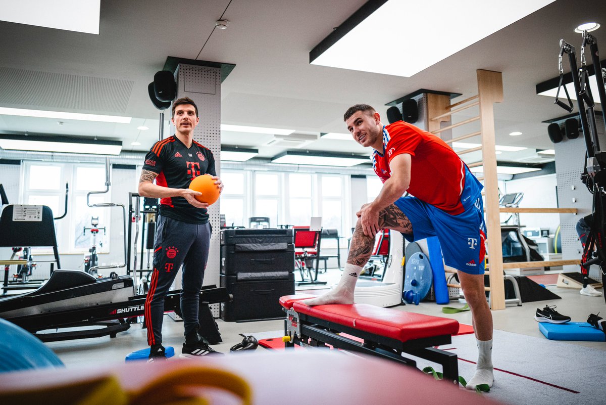 AMB_MUC's tweet photo. FCBayernEN: 🗓️ February 📸 https://t.co/Gc0TxImprK #fcbayern