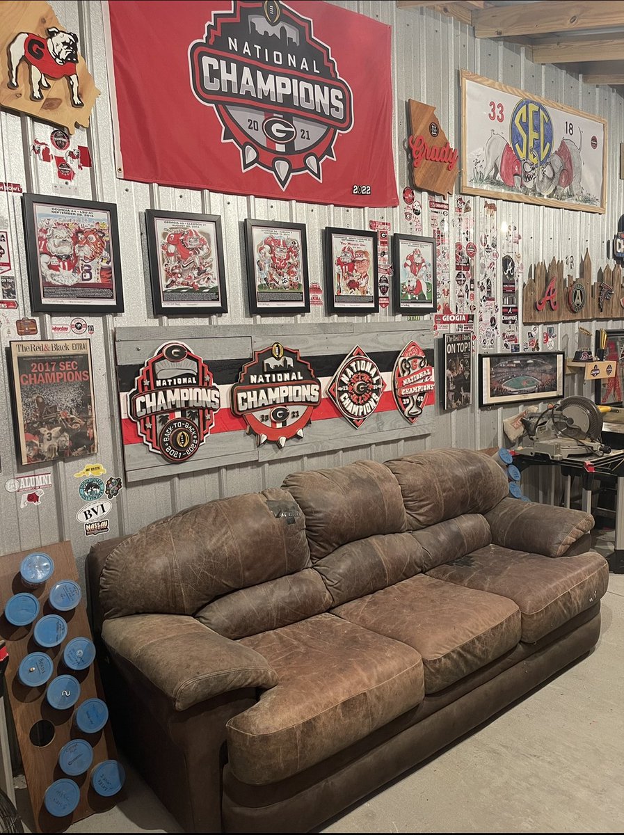 960theref's tweet image. Do you have a man/woman sports cave? Let’s see it! 

We’re discussing them on The Morning Show this a.m. #GoDawgs