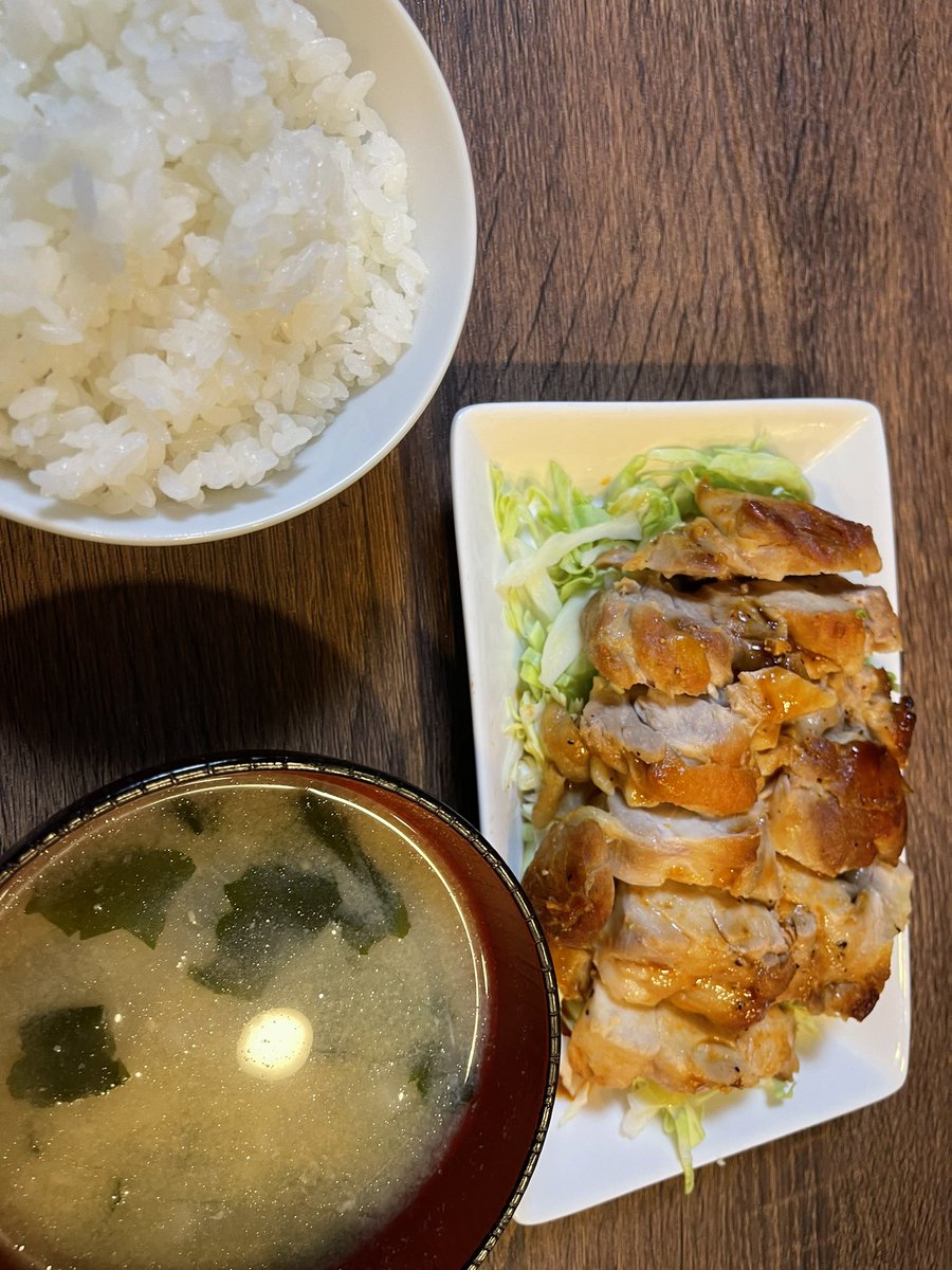 Taro_Daruma's tweet photo. 最高
僕ダルマ https://t.co/9r0X0CpdJN