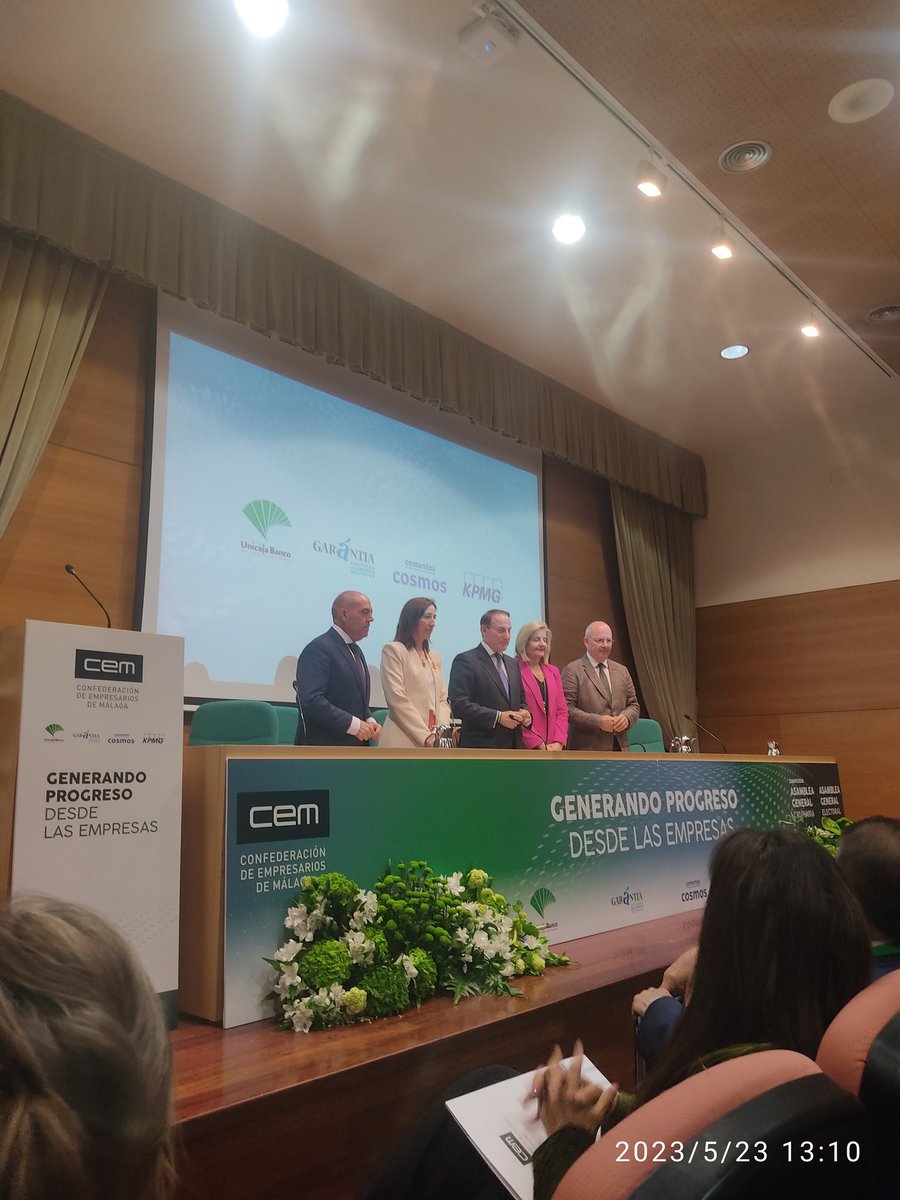 BBC27715749's tweet photo. Proclamada la Candidatura presidida por Javier Gonzalez de Lara de la Confederacion de Empresarios de Malaga C.E.M. https://t.co/WK3pTLVfNi