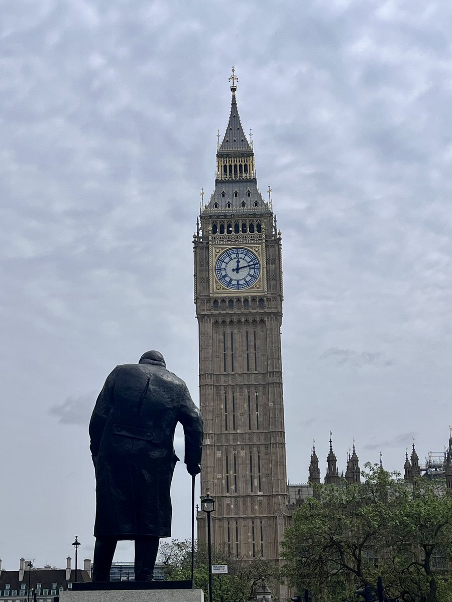 Arrived in Westminster with the MNI Board and a load of NI manufacturers for the launch of our prosperity manifesto for the NI economy.