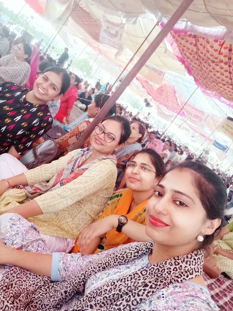 #गहलोतजी_बाबू_आमरण_अनशनपर
#मुख्यमंत्री_जी_सुनो_पुकार_बाबु_आया_आपके_द्वार
44 दिन #हड़ताल 37 दिन #महापड़ाव 2023 #शहादत और #आमरण #अनशन का पांचवां दिन अब तो सुन लो जननायक राजस्थान के गांधीजी<a href="/ashokgehlot51/">Ashok Gehlot</a> जी@Babu_akta
<a href="/ashokgehlot51/">Ashok Gehlot</a>
<a href="/dddgupta/">Deepak Gupta</a>
<a href="/RahulGandhi/">Rahul Gandhi</a>
@ministerialSr
<a href="/1stIndiaNews/">First India News</a>