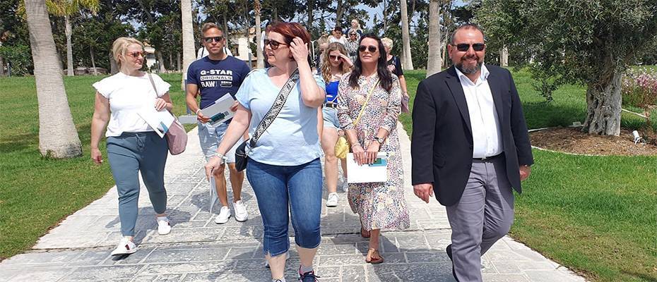 Drei auf einen Streich: Erstmals gemeinsame Inforeise für drei Liebling-Hotelmarken - ift.tt/rCfmqeH