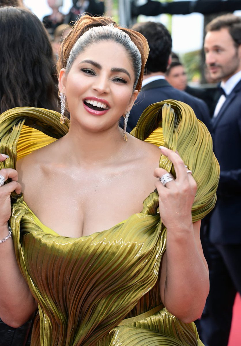 thacker_komal's tweet photo. Festival de Cannes 💝
#cannes #cannesfilmfestival #filmindustry #komalthacker #ficci https://t.co/GcHjL0LeQe