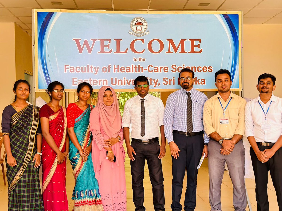 vlokeesan's tweet photo. Click during inauguration ceremony of 15th Batch BSc Nursing students #fhcs https://t.co/92d33XjYcu