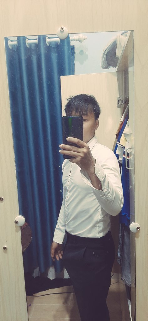 nhatnam130396's tweet photo. 14cm 1m65 62kg. Ai mua không ạ bán luôn  🤣🤣🤣 https://t.co/wJPTykKViA