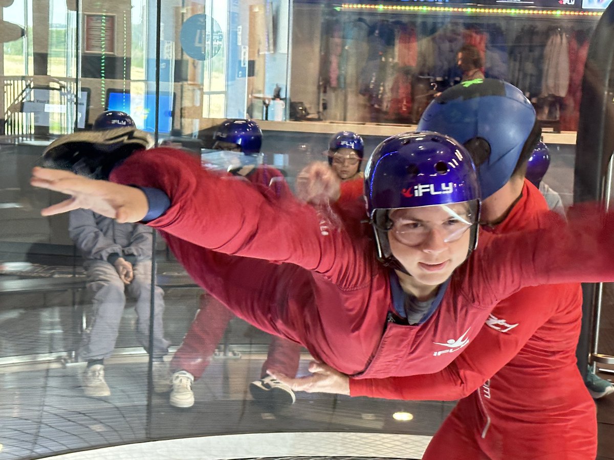 APSKenmore's tweet image. 8th Grade STEAM Certificate students took a trip to @iflyus to test their wings and learn the physics of a wind tunnel.  #kmssteam