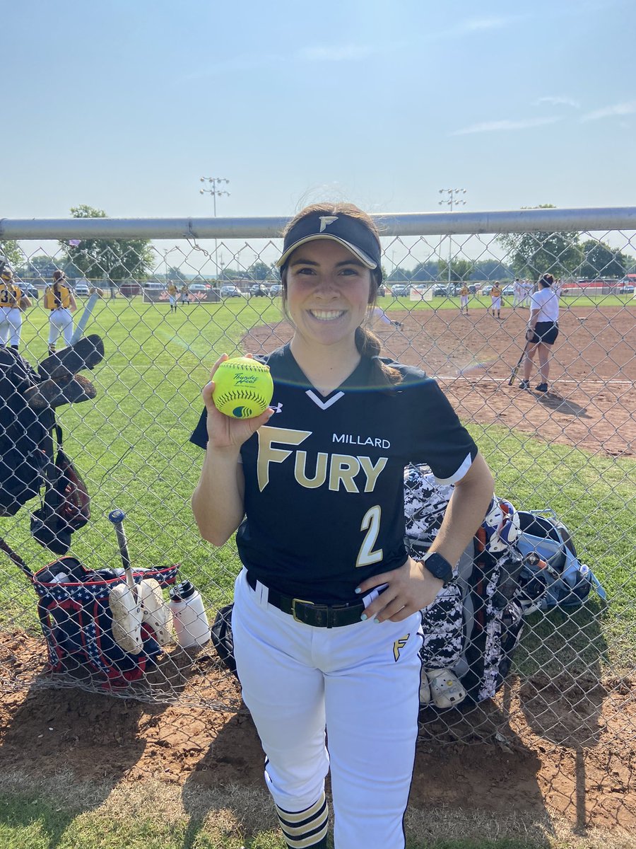 💣  ALERT <a href="/MacySantoni/">Macy Santoni</a> hit our only home run of the weekend and it was a beauty, great job!!