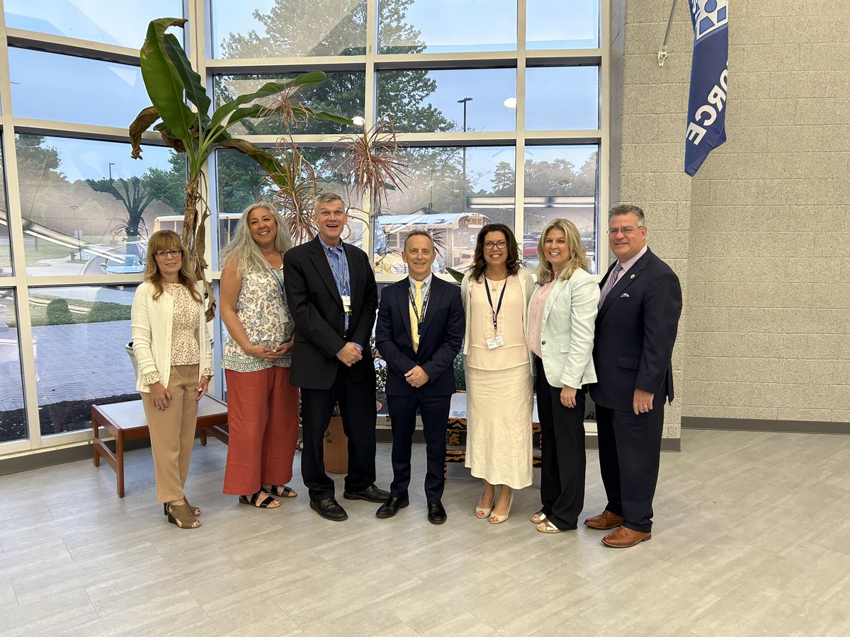 CONGRATULATIONS to our 3 retiring members: Michelle Halperin-Krain, Chris Lommerin, and Steve Corso! Thanks to Brian Latwis for hosting today at Barnegat HS, jazz band &amp; bengal mascot included! <a href="/LTSDSup/">Dr. Vanessa R. Pereira</a> <a href="/BrickSupt/">Thomas G. Farrell, Ed.D., M.B.A.</a> <a href="/NPormilli/">Nicole Pormilli</a> <a href="/BarnegatSchools/">Dr. Brian Latwis</a> @OceanGateSup