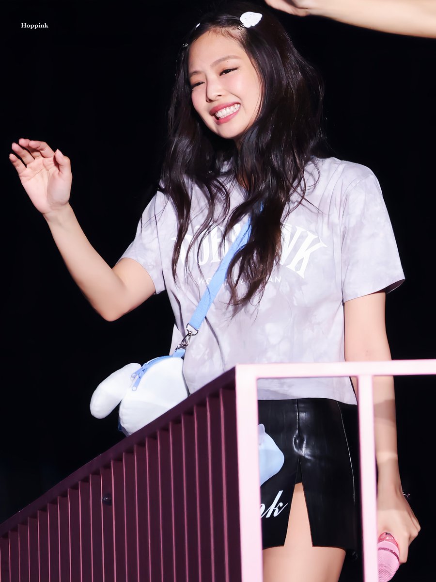hoppink_'s tweet photo. 230604 BORN PINK

#BLACKPINK #블랙핑크 #BLINK #블링크
#JENNIE #김제니 #ジェニ https://t.co/zxOx47OtXT