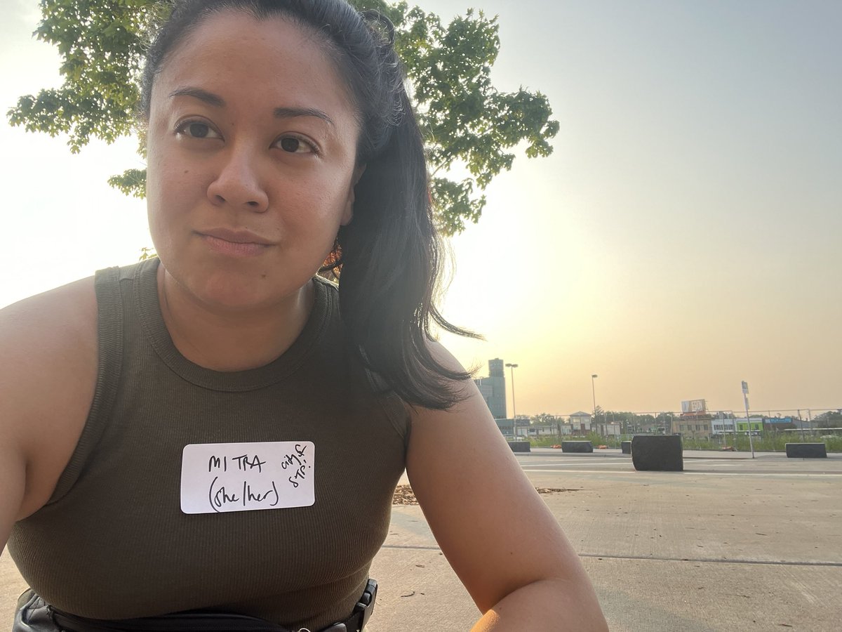mitrajunjalali's tweet photo. Climate change sucks and urban land use decisions make it worse.

In Midway we have too many massive empty parking lots owned by corporations that need to be converted to mixed-use housing/commercial/green space. Without it, these concrete deserts intensify the urban heat island. https://t.co/t6HkwDLvSs