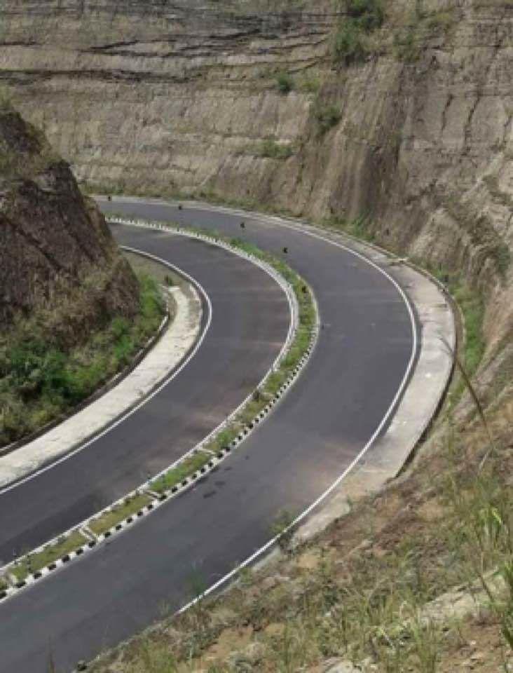 DohareCa's tweet image. This is not Europe or US?

It&apos;s our newly constructed NH 24, Lumdin to Maibang, Assam

Dear Taxpayers,

This is how your money is being utilised under Modi Govt..🤔

#ModiFor2019 #ModiReportCard