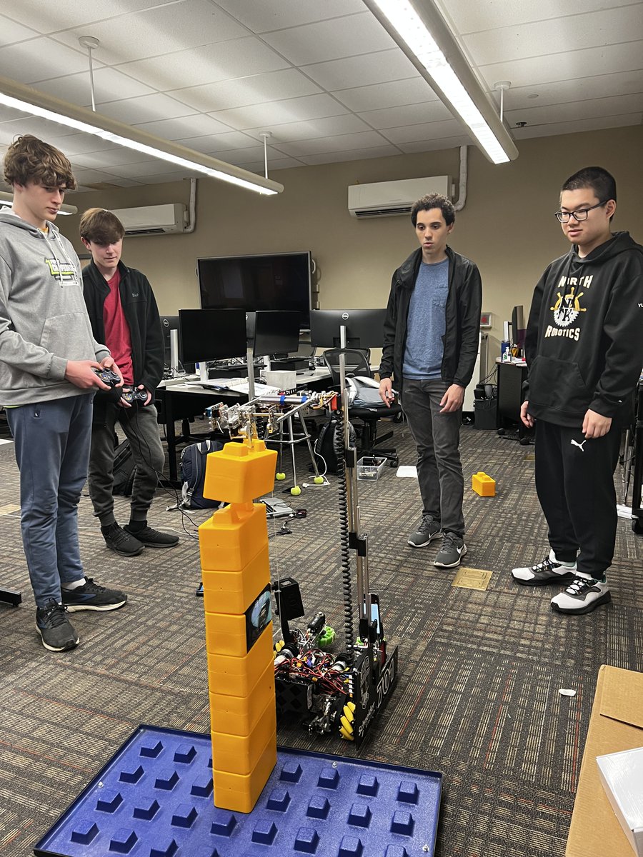 nkhsrobotics's tweet photo. It finally happened! Vader is back up and running! Dreams do come true. https://t.co/B8p3uONaQF