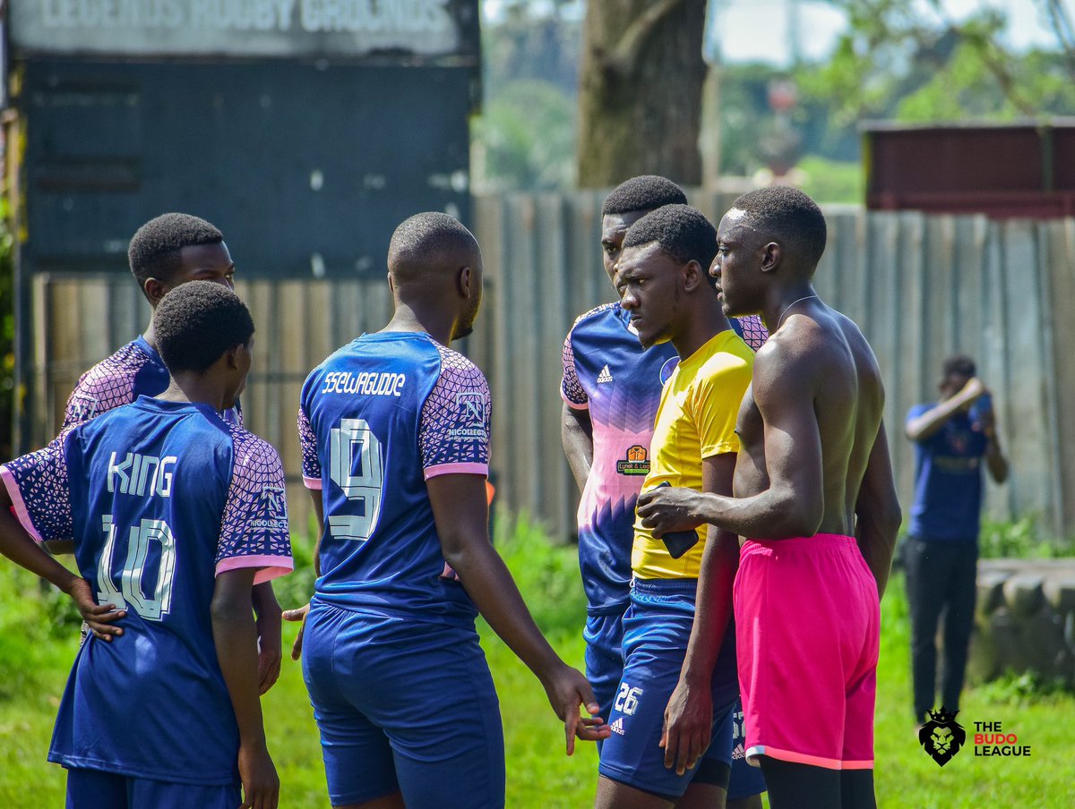 najeabkasule's tweet photo. A season with not so many positives but I’m glad with the progress the team has made over the past few games, 3 consecutive matchdays with TOTW representatives and I’m honored to be part of them. We keep pushing.
 #upthefriars
#TBL6 https://t.co/3yD7RnQSvP