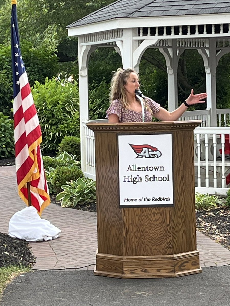 Todd Pae tweet media