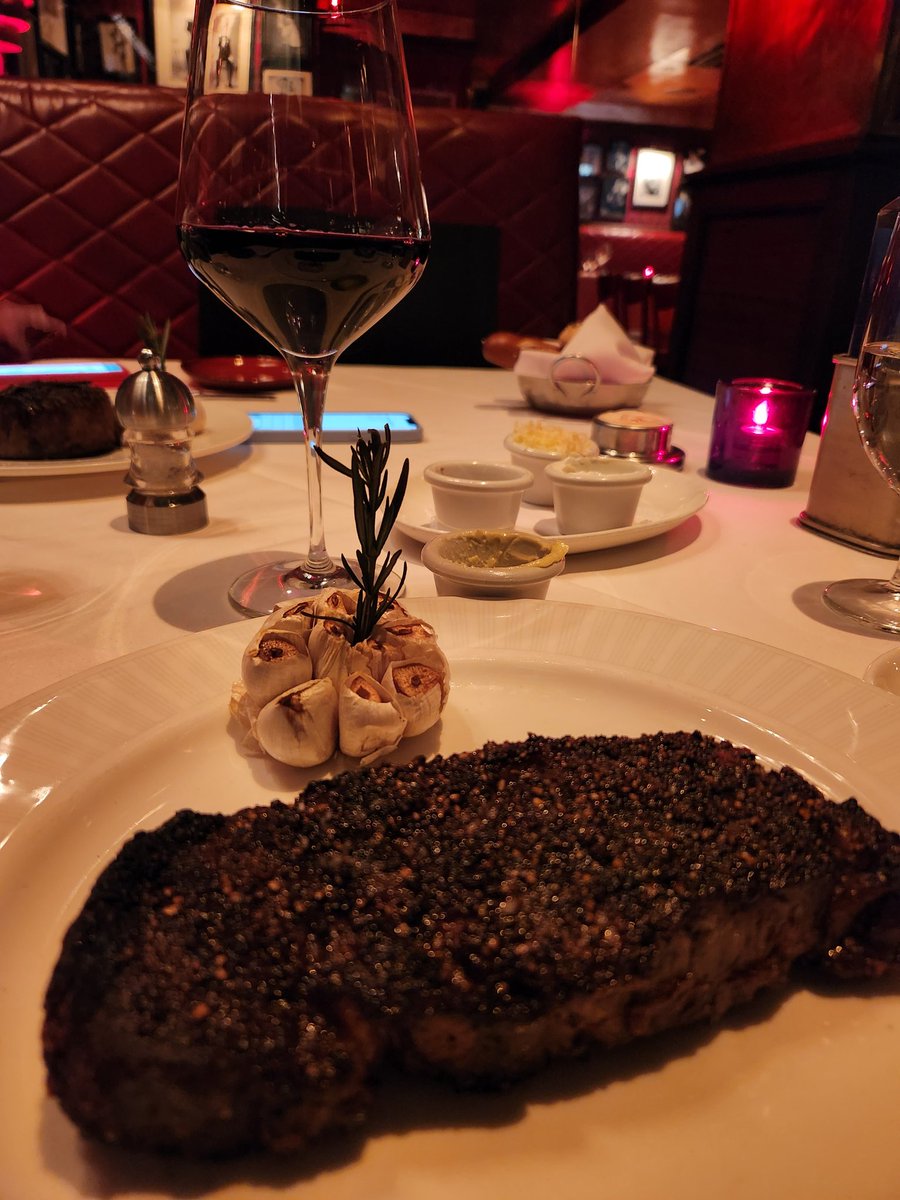 Oliver L. Velez ⚡️ 1%'er Bitcoiner tweet media