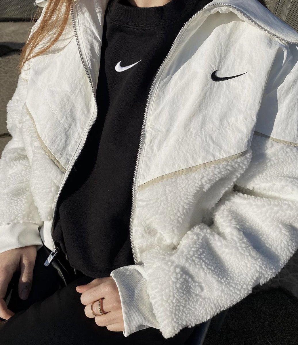 Nike 🐑