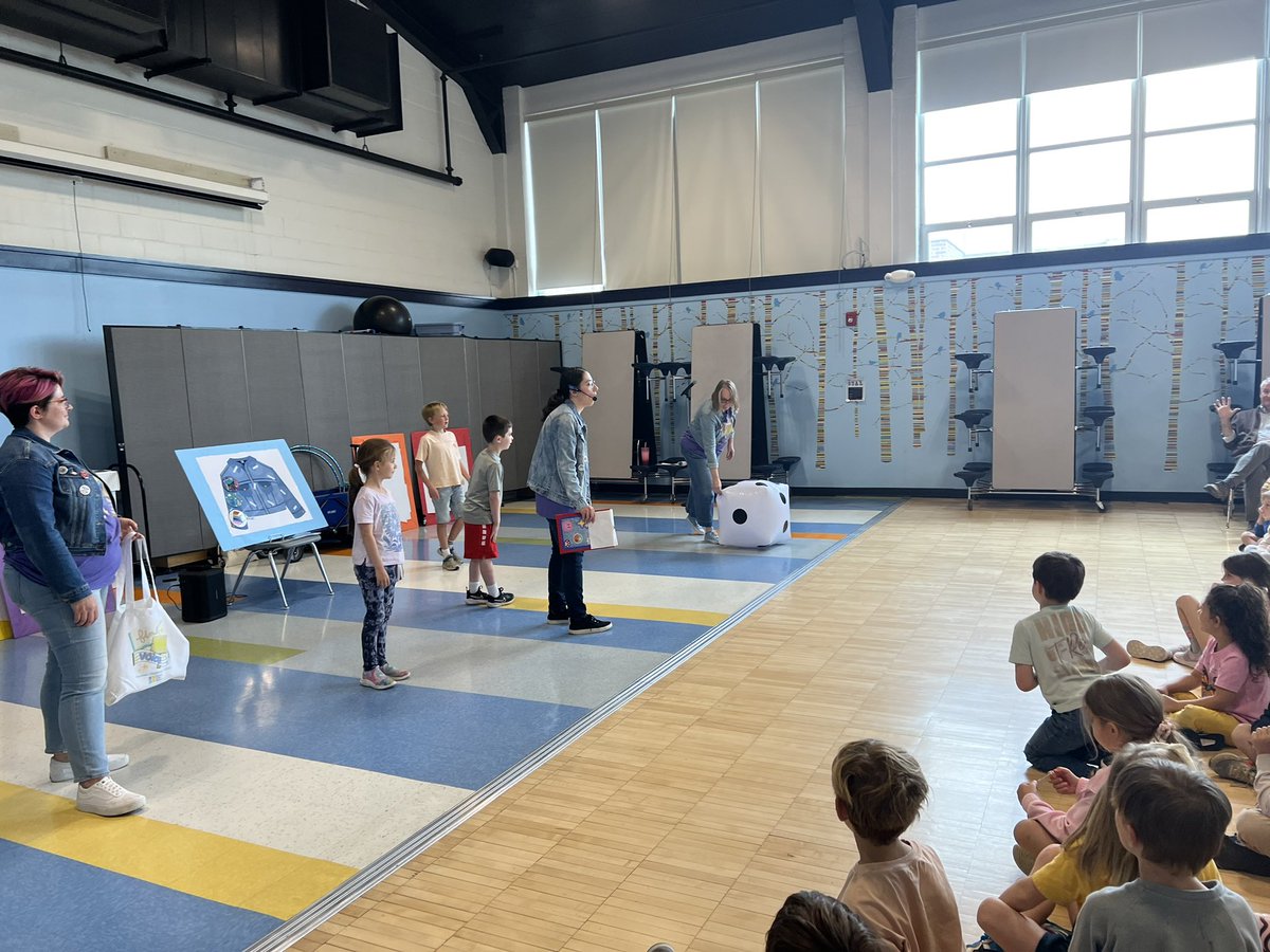 MillHillLLC's tweet photo. We were thrilled to welcome our @FairfieldPubLib for our Summer Reading Assemblies K-4. We will #findourvoice in what we are reading! Register for the Summer Reading Challenge! https://t.co/tPTABls3qH