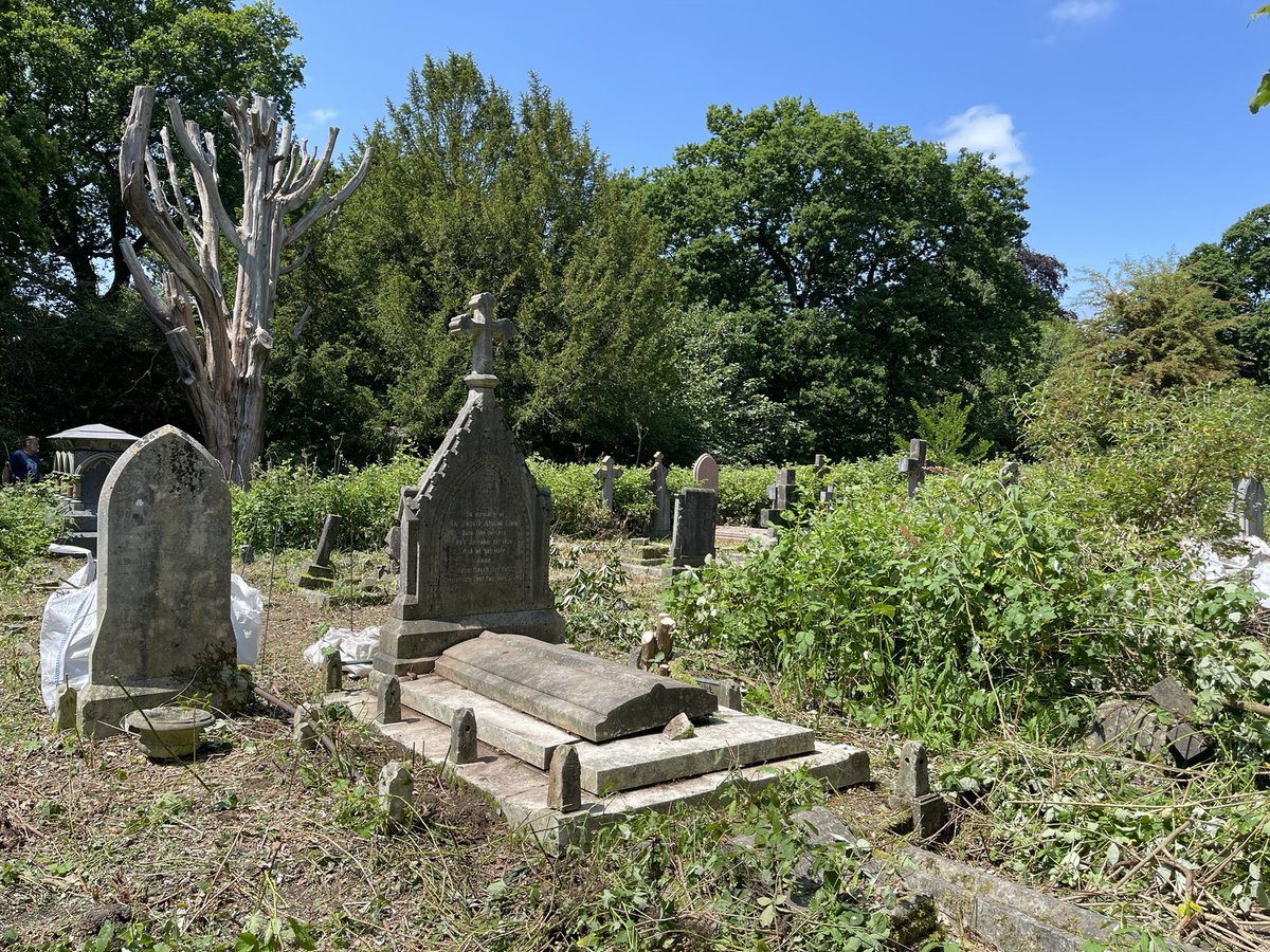 This is why we love volunteering at #SouthamptonOldCemetery twice a month. Uncovering #graves from years of overgrowth. This is the grave of Sir Richard Atwood Glass (give him a Google). Satisfaction guaranteed each time we visit the Old Cemetery. #southamptonhistory