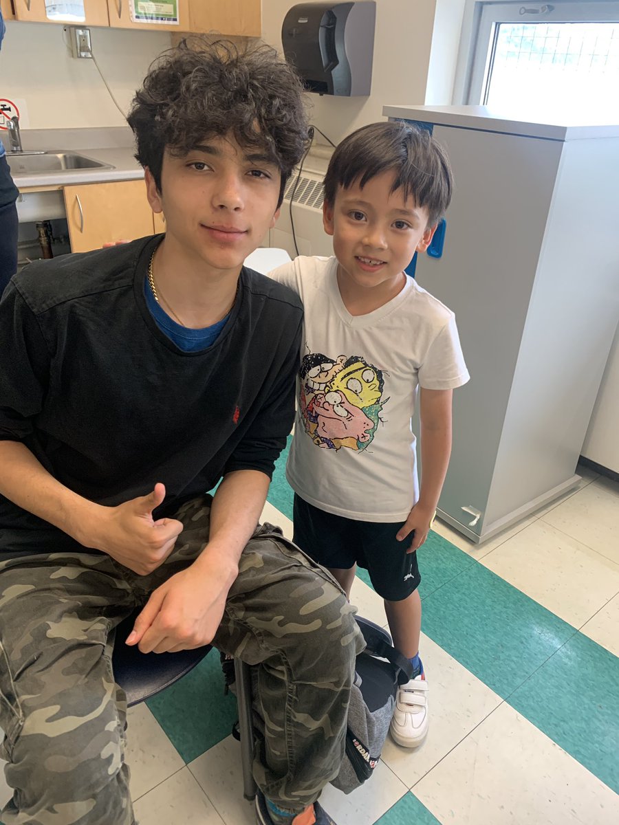 Ms. Hardwick (@mshardwickocsb) on Twitter photo We wrote about our favourite memories today that we’ve had with our buddies! Another highlight was a <a href="/StPiusXOCSB/">St. Pius X High School</a> student who speaks Spanish came and had a great conversation with our new student from Columbia. He even has the same name as 2 of our students. 😃 <a href="/agconnolly/">Allison Connolly</a> We wrote about our favourite memories today that we’ve had with our buddies! Another highlight was a <a href="/StPiusXOCSB/">St. Pius X High School</a> student who speaks Spanish came and had a great conversation with our new student from Columbia. He even has the same name as 2 of our students. 😃 <a href="/agconnolly/">Allison Connolly</a>