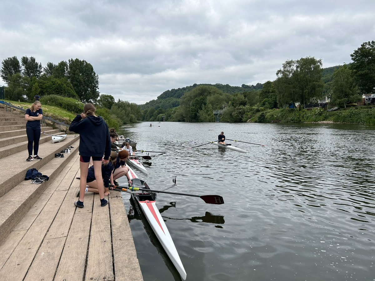 Monmouth School for Girls Rowing Club tweet media