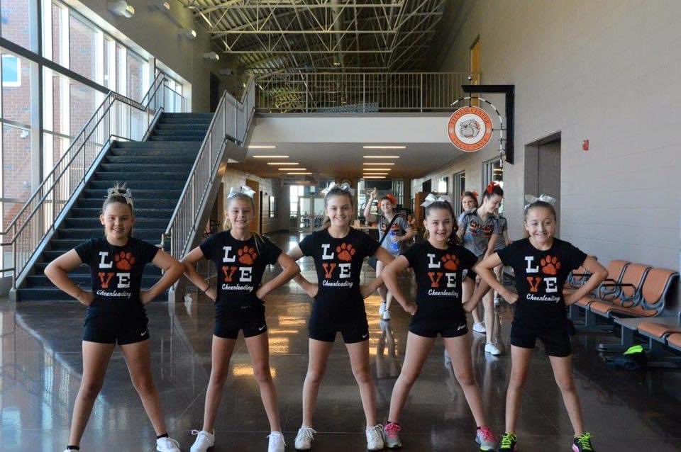 Waterloo HS Cheer tweet media