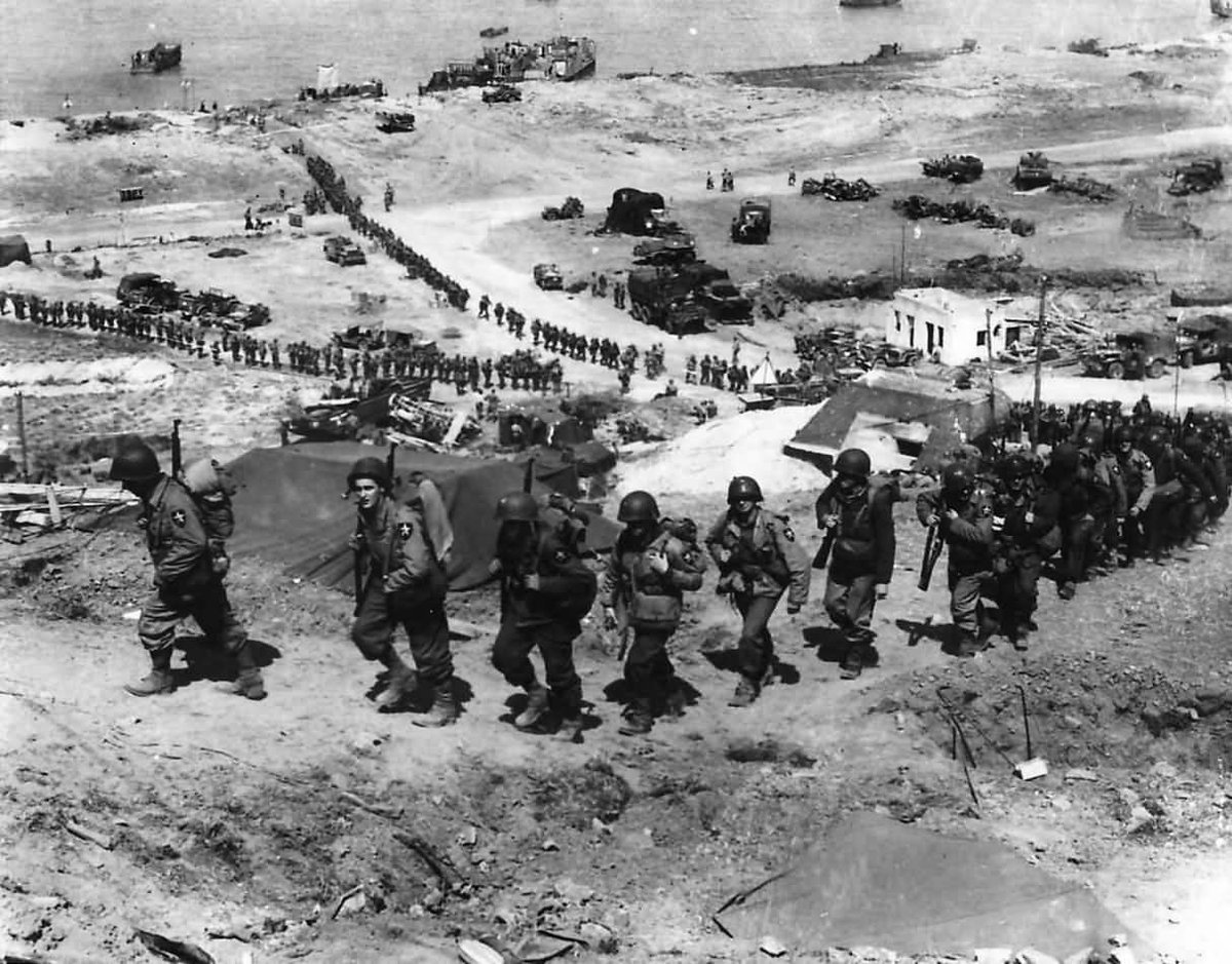 2INFDIV's tweet photo. On 7 June, 1944, D-Day +1, we landed at Omaha Beach.
#2IDHistory
#ArmyHeritageMonth https://t.co/QJUohIqYPR