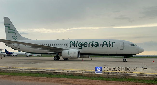 channelstv's tweet photo. Senate Committee Says Nigeria Air Shrouded In Secrecy, Reps Committee Says Launch ‘A Fraud’
https://t.co/eS8gqctgcI https://t.co/jCHrRfx3aA