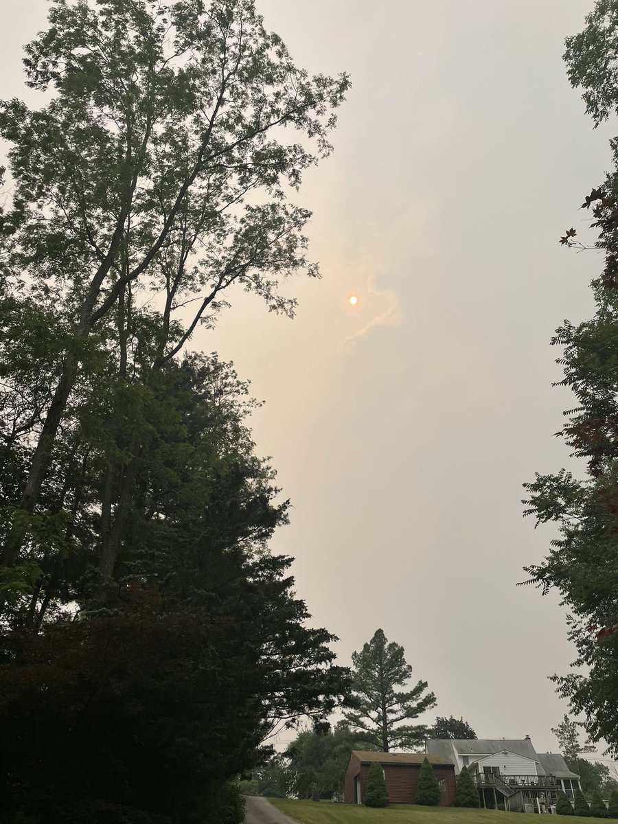 NY air quality is crazy right now. feels like this should be declared an emergency. difficult to breathe even for me, a person without respiratory issues. this was the orange sun earlier today, seems to just be getting more smokey.  why is no one talking about this? scary
