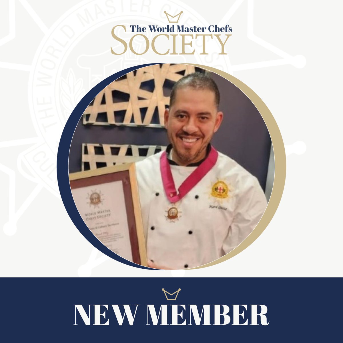 worldmasterchef's tweet photo. Please welcome Harol Ortiz MWMCS, to the World Master Chef Society!

Master Chef Harol Ortiz began his career in 2002 in the culinary arts as a line Cook, responsible for the salads and grill stations at the restaurant Blue Café, located in Florida.

#WorldMasterChefSociety https://t.co/w0IZ5vNlYZ