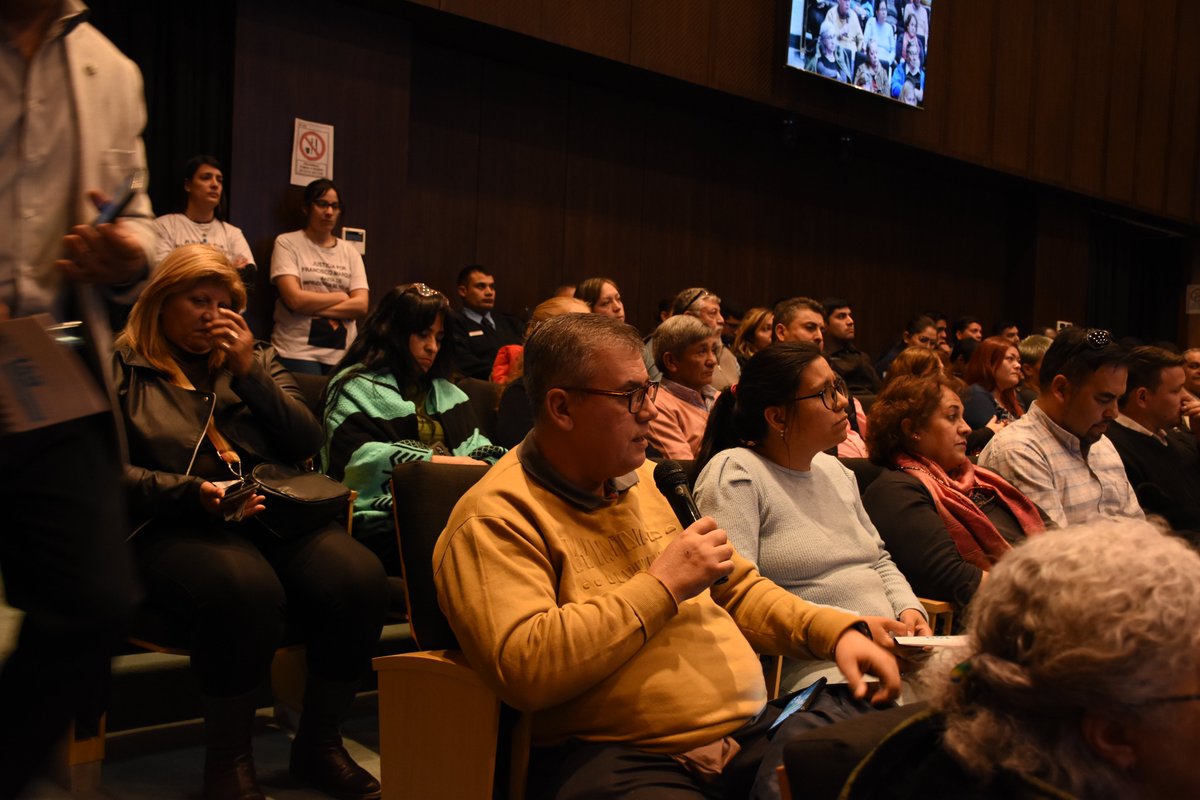 ANSV_Ar's tweet photo. #SanJuan | La ANSV y la provincia compartieron una jornada por la #SemanaDeLaSeguridadVial

Se abordó el alcance y los recursos de la Línea 149 opción 2, que es la red federal de asistencia a las víctimas de siniestros viales.

🔗Más información: https://t.co/95Owj9s4df https://t.co/KeoF5aOwTD