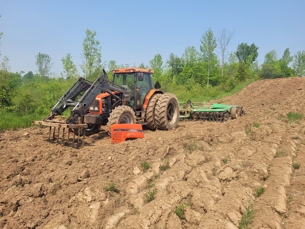 Oh yeah just what I wanted to do....a water pump

Out in the wild ofcourse