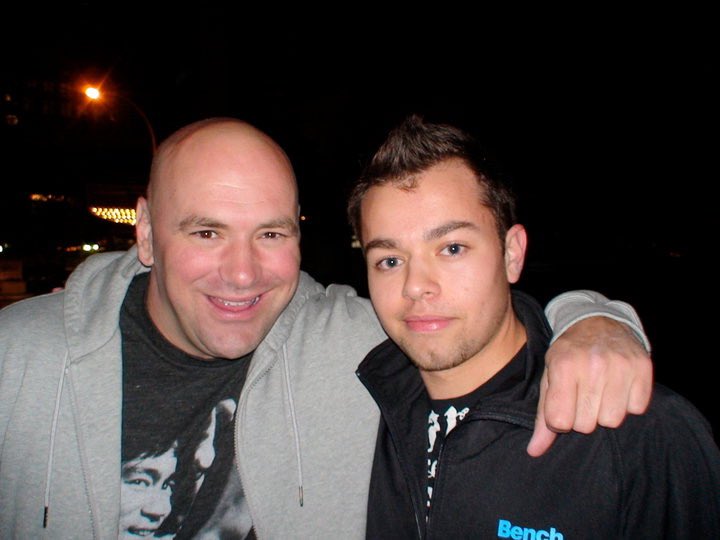 Yo @danawhite we took this in Vancouver 2010. You were leaving in your limo and saw me and my buddy running up to you, so you stopped the car, got out and gave us a few min for a pic and chat. Cool guy.
#UFC in Vancouver again this weekend after 13 years. Hope to retake this pic.…