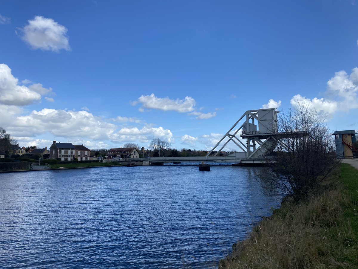 AidanOSulliva15's tweet photo. D-Day and Battle of Normandy, 6th June 1944. The very marvellous @James1940 at #PegasusBridge Bénouville, Normandy, taken in a coup-de-main by D Company, 2nd (Airborne) Battalion, Ox and Bucks Light Infantry; On battlefield tour with @tstours @WeHaveWaysPod https://t.co/zXIQAcM6qi