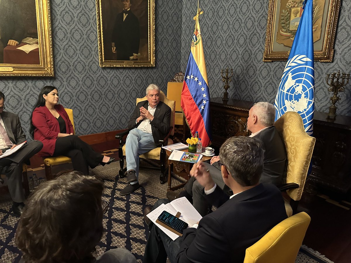 #Ahora  | Reunidos con el representante en Latinoamérica de la Organización de las Naciones Unidas para la Alimentación y la Agricultura (FAO), Mario Lubetkin

#NuevaGeometriaMultipolar