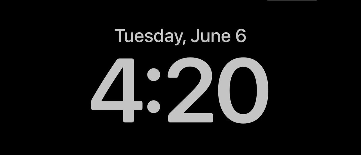 jeffleroydavis's tweet photo. Happy Happy 420 Everyone! #SleepWhenDead #FourTwenty #NobodiesFaultButMine #SmokeEmIfYaGotEm #AnotherTrophyDayInParadise #BeExcllentToOneAnother #AndPartyOn https://t.co/kcBApqr8e7