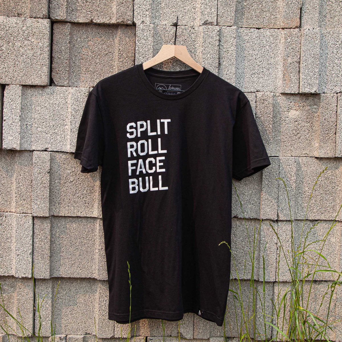 Split Roll Face Bull 

These four major dodges of lacrosse are the foundation for any offensive player. Read more about what makes each dodge great and pick up our newest tee that celebrates the Art of the Dodge ⬇️

powelllacrosse.com/blogs/journal/…