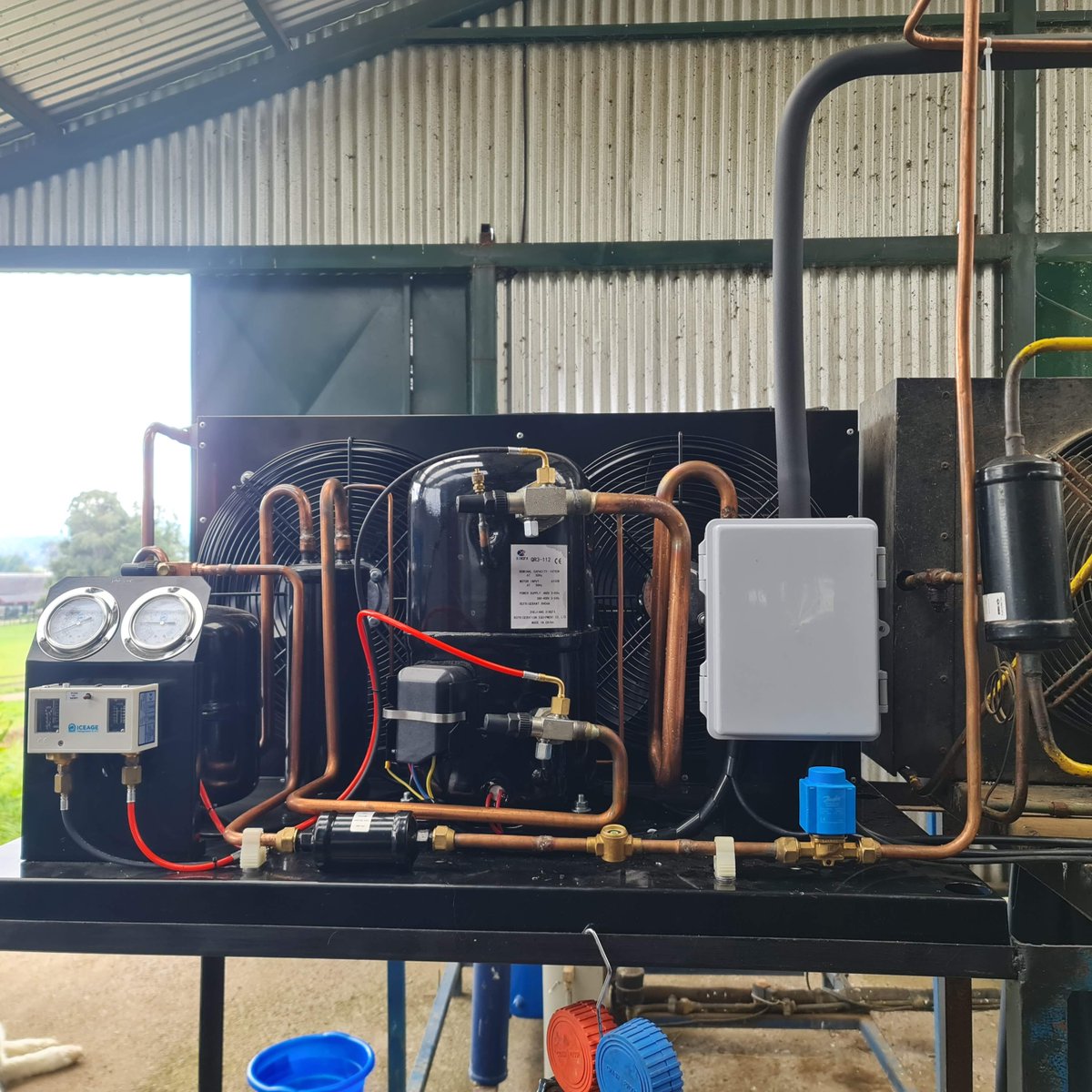 Full_frio's tweet photo. Instalacion estanque de leche 6.000 lts, #tanquedeleche #milkcooling #refrigeracion #dairyfarm https://t.co/SMnenIODX3
