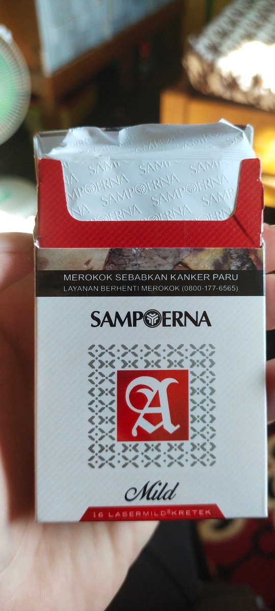 AnakMtp's tweet image. Semenjak bungkus dalam rokoknya ini kok berasa gatal tenggorokan ya., #sampoerna #sampoernabungkusbaru