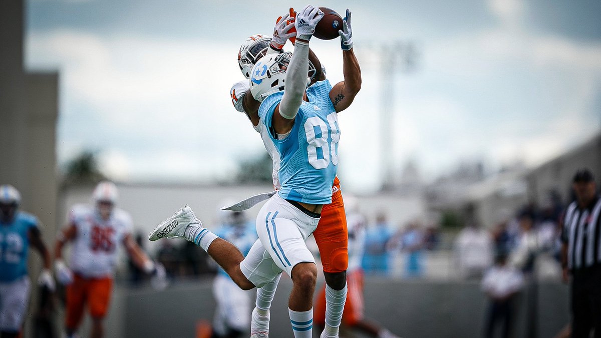 anthonycarterX's tweet photo. #AGTG After a good talk with @EveretteSands I am blessed to receive an OFFER from The Citadel
Bulldogs!!
@SGHFootball @CometsSGHS
@CoachBryanLamar @CoachBWatters6
@CoachLJGainey @BCWright52 @CitadelFootball https://t.co/fgr2aOPlUd