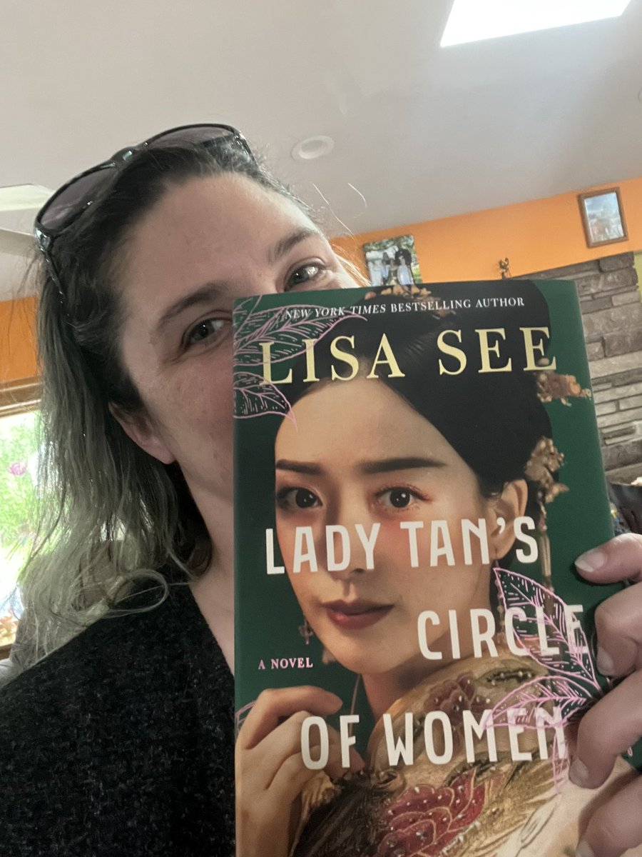 JennKlop's tweet photo. The long anticipated new book by @Lisa_See  arrived on my doorstep today! 9 days until her east coast visit and book signing! 🙌🏻😎 https://t.co/JV6kF80R01