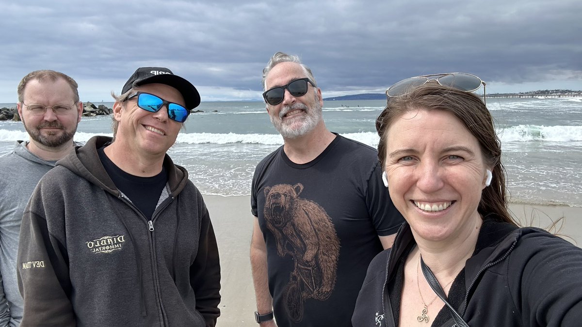 aneri's tweet image. Water Dragons

@UnleashingGames 

#techweekLA 
#speedrun