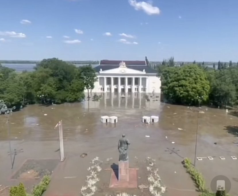 2021 / 2023 

All they can do is destroy