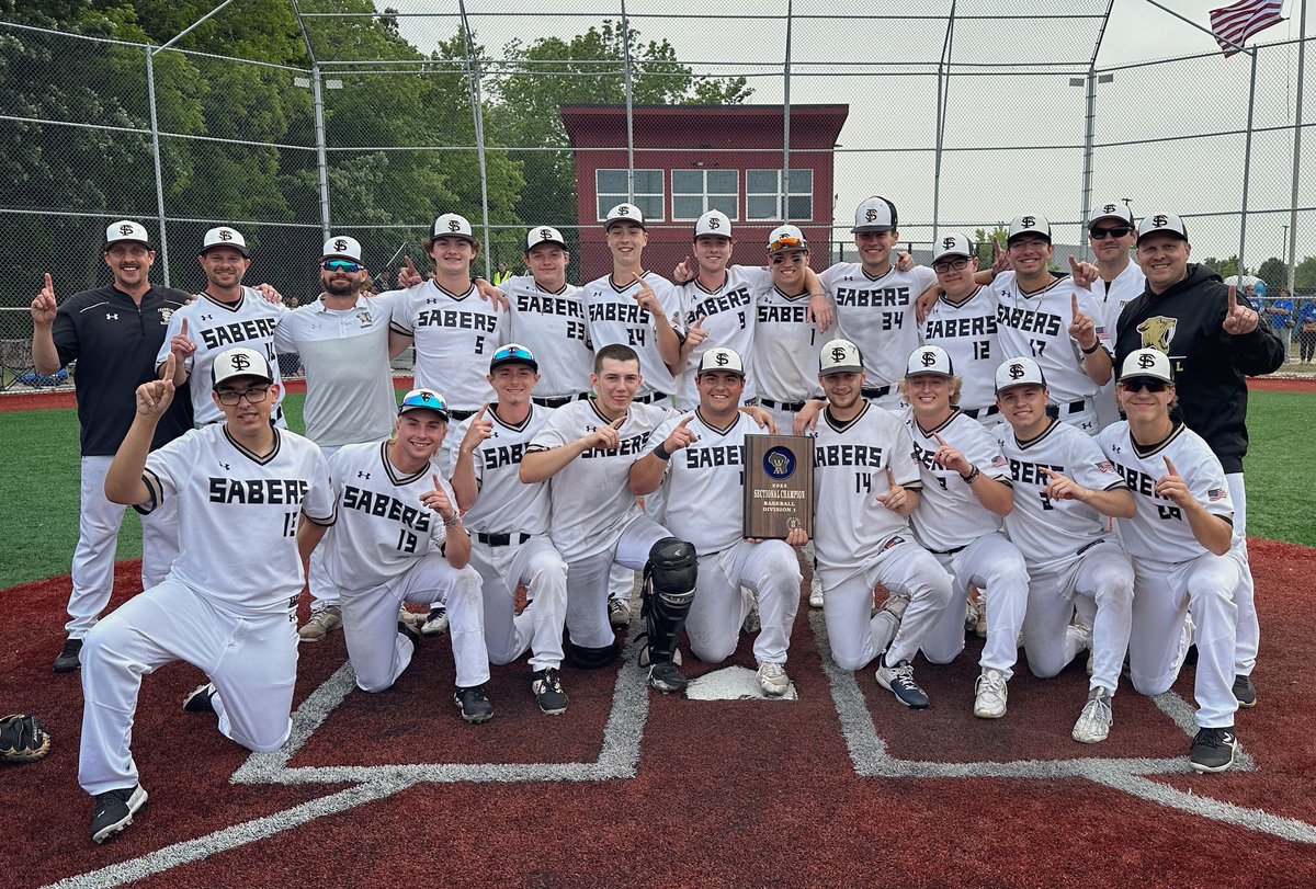 🏆STATE BOUND!!!🏆 @SaberBaseball takes down Oak Creek 2-0 in the WIAA sectional final to qualify for the WIAA State Baseball Tournament! Noah Musolf earned the victory in the semifinal and Cooper Kamlay threw a complete game shutout with stellar defense behind him. #SaberPride