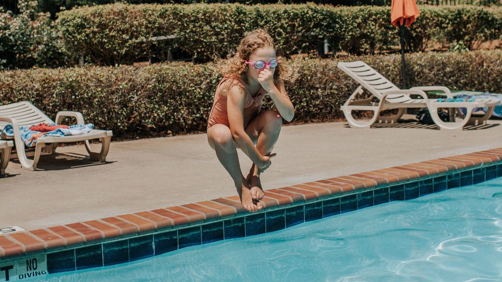 Summer needs are comin' in hot 🔥! Give a local student a sun-sational summer and meet one tonight. purposity.com/home

#livegenerously #liveonpurpose #purposity