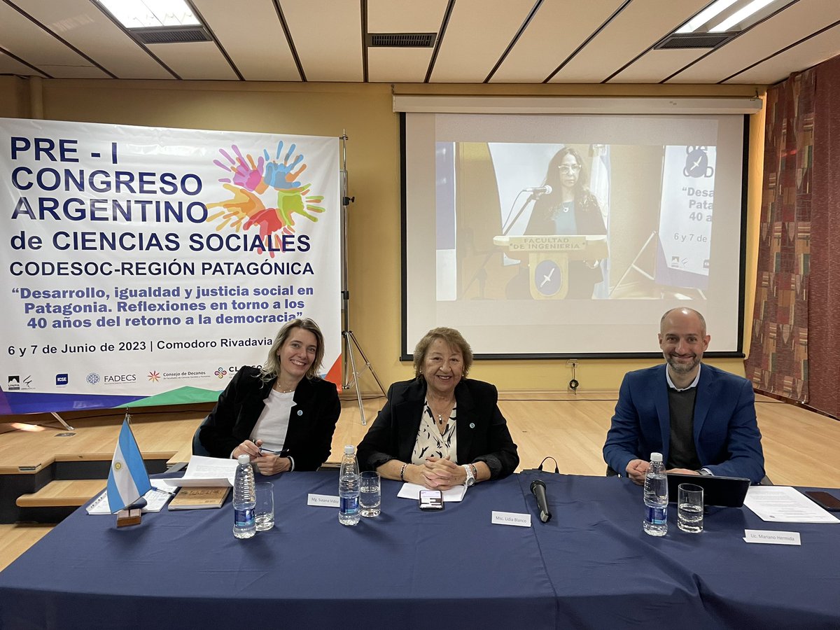 FhcsUnpsjb's tweet photo. Completamos el primer día del 
Pre I Congreso Argentino de Ciencias Sociales CODESOC en nuestra Facultad. Lxs esperamos mañana a partir de las 11 hs!
📍Aula 102 @unpsjb_oficial CR https://t.co/zmypcovvJG
