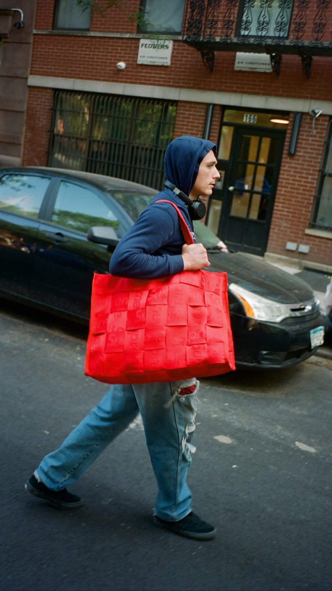 DropsByJay on X: Supreme Woven Shoulder Bag and Large Tote also releasing  this week! Available in Red, White and Black. Stay tuned for more Week 16  news set to come soon. Who's