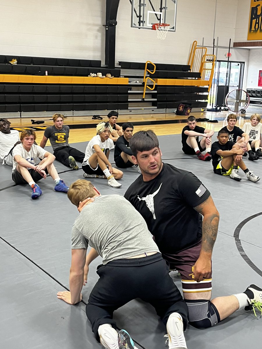 tomgudella's tweet photo. Solid Workout With Our Boys Out West @LWST_Wrestling #RTFU #WarriorWeekend4 π https://t.co/JPHCipcKQM