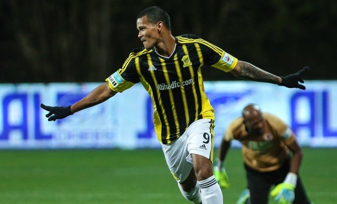 RaulZambrano7's tweet photo. El delantero venezolano Gelmin Rivas vistió la camiseta del Al Ittihad desde el 2015 al 2017

Sus números

🏟️ 35 P
⚽ 24 G
👟 8 A

El mismo club que hoy anunció a Karim Benzema en la Saudi Pro League. https://t.co/2Q2qOLraOY